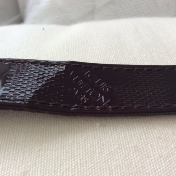 🌟🌸HOST PICK 🌟🌸LV-Louis Vuitton Authentic 2000 Fifth Avenue Bracelet, New - Picture 9 of 10